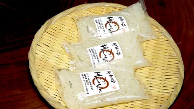 くろろの生しらたき