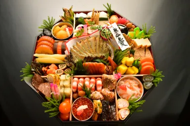 治作特選おせち・八角(55,000円)3