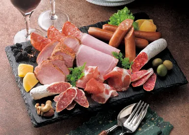 唐津くん煙工房ハム