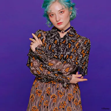 『ディズニー ツイステッドワンダーランド』　ANNA SUI　チョーカー ポムフィオーレ寮 イメージ