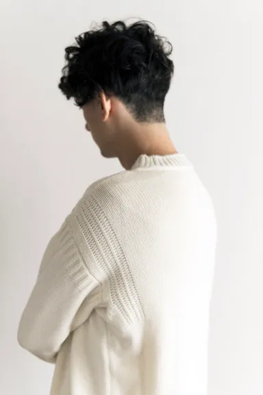 モデル着用男性ディティール