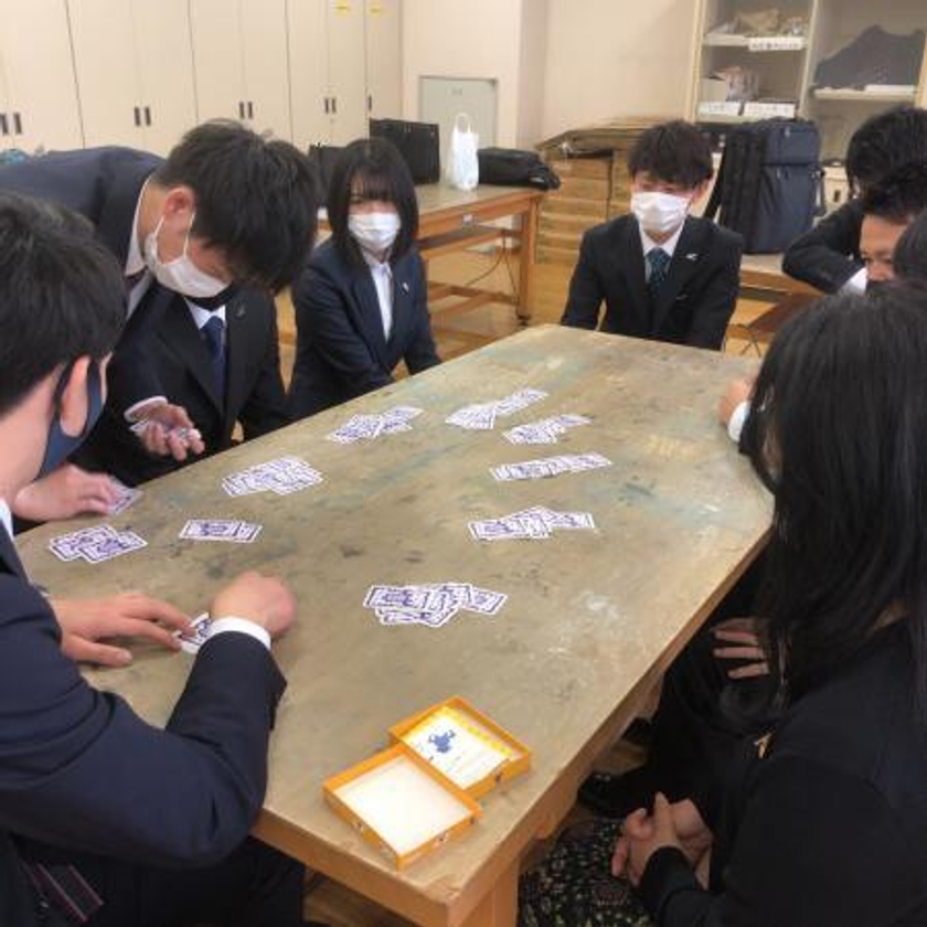 日本初 新卒が主導で理念浸透を目指す 理念かるた大会 を開催 つばさホールディングス株式会社のプレスリリース