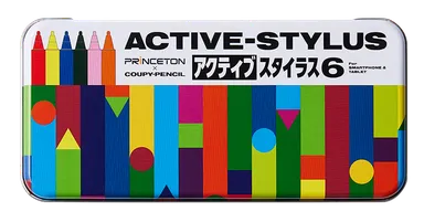 パッケージもクーピー柄のブリキ缶で再現