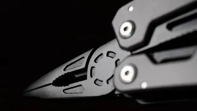 ペンチは意外と使えます