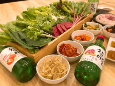 韓国食堂 韓味楽　サムギョプサル
