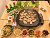 韓国食堂 韓味楽　サムギョプサル俯瞰図