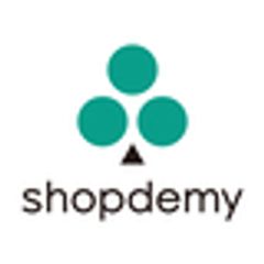 株式会社illustriousのロゴ