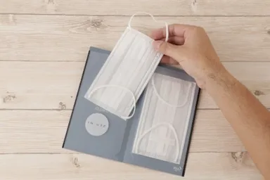 使いやすいダブルポケット