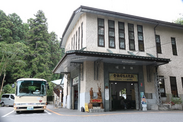 坂本ケーブル「坂本駅」(登録有形文化財)