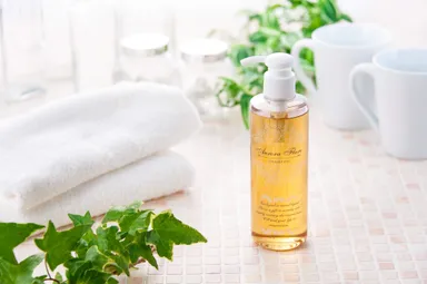 シャンプーボトル2