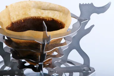 組み立て式が実現する、空気の通り道