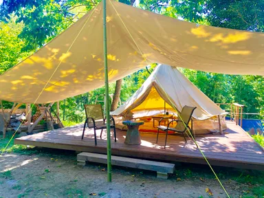 グランピングテント