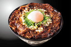 すた丼屋秘蔵の贅沢ステーキ丼でアフターコロナを勝ち取れ！極上大判カルビ×ニンニク背脂の旨み脂あふれるステーキ！『すたみな極カルビステーキ丼』を11/1(月)全国緊急発売！