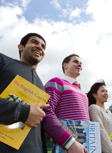 海外就職支援をスタート！