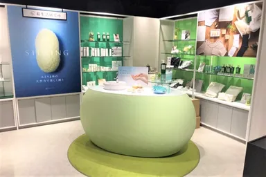 絹生活研究所 上野マルイconcept shops店