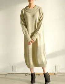 コクーンシルエットニットワンピース