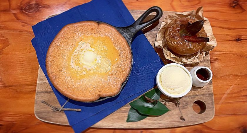 徳島の本とパンケーキのカフェバースブック珈琲より “ふわふわ