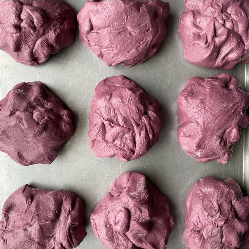 【1分で完売】超低糖質ブランパン専門店Switch
ネオブランパンシリーズから「発酵バターとスイートポテト」
「和栗とロイヤルミルクティー」の2種が秋季限定発売開始