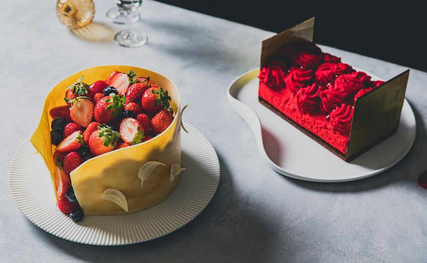 溢れ出る「あまおう」いちごのケーキや、ルージュレッドのラズベリーノエル
クリスマスケーキ2021　予約受付開始