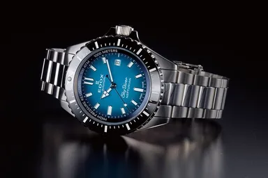 “エドックスのタフネスを追求する時計づくりを象徴する最新モデル”