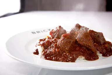 黒毛和牛三角バラカレー