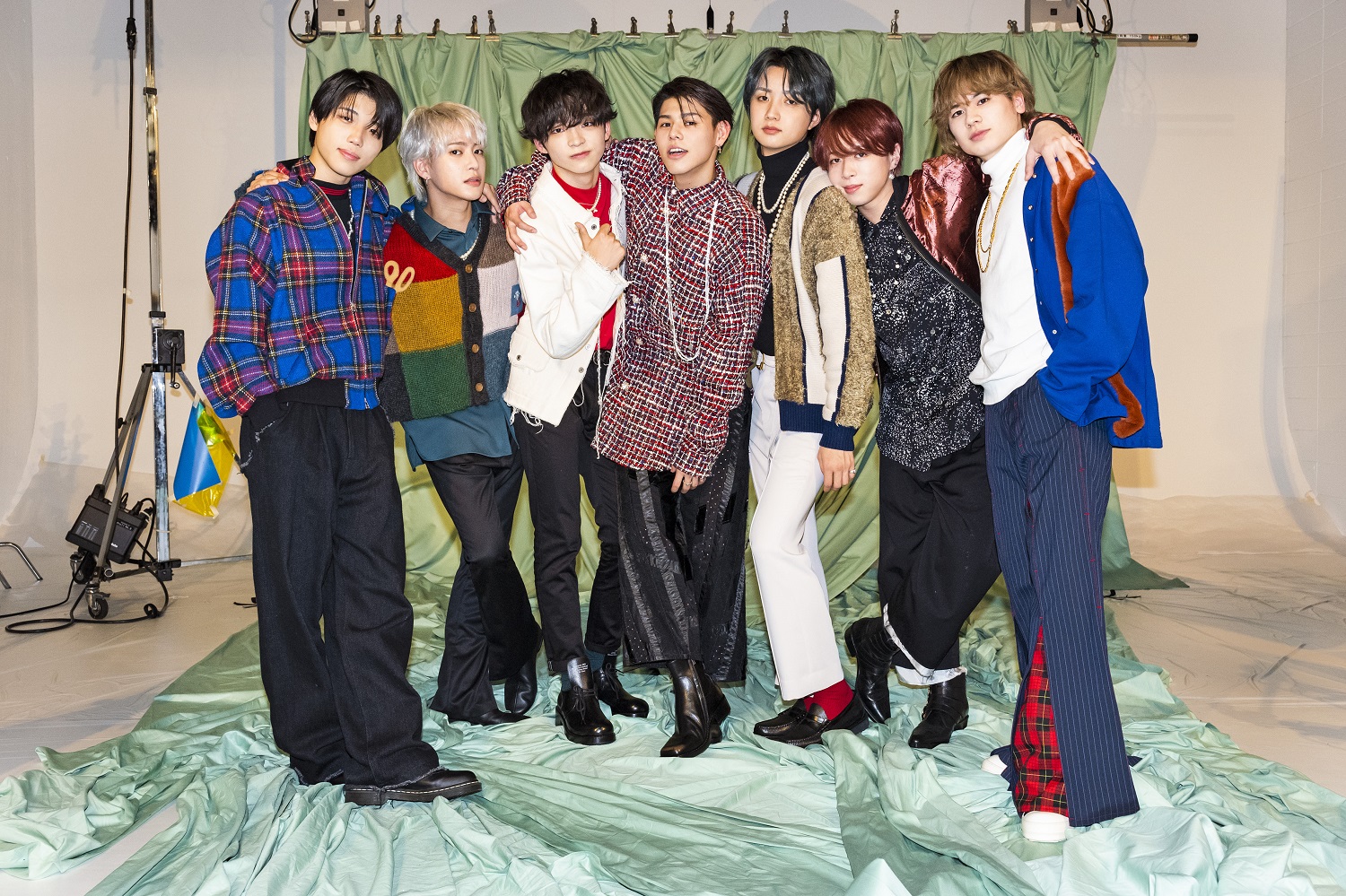 Amazon.co.jp: BE:FIRST TV(Blu-ray Disc3枚組(スマプラ対応