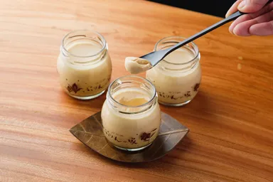 最高級和三盆・バニラビーンズ使用　なめらかぷりん