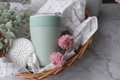 新色のグリーン