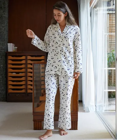 さくらんぼパジャマ2