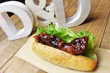 鶏唐の甘辛酢ドッグ