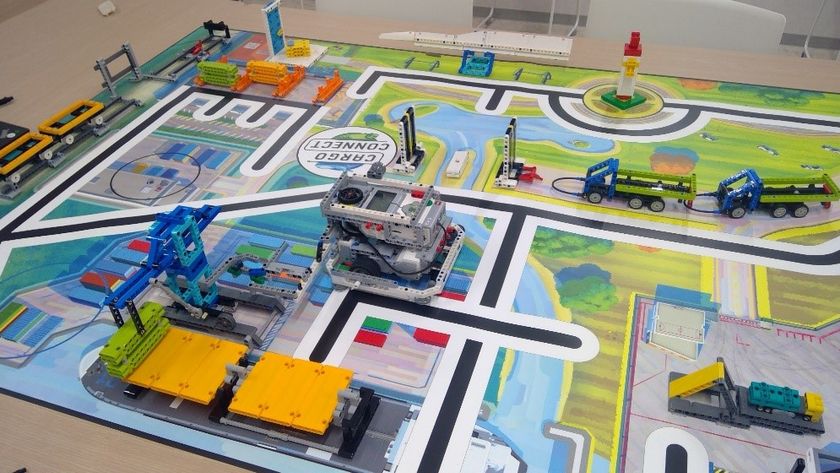 FLL予選大会に向けてあと1か月！
全国大会目指してロボット試行錯誤中！