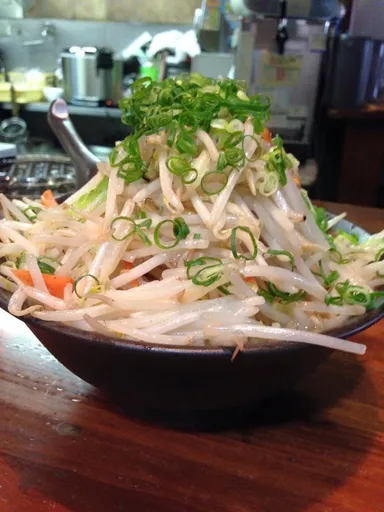 豚骨野菜ラーメン ￥800