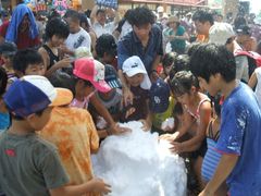 真夏の雪遊び！