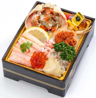 越前せいこがに  甲羅盛りちらし