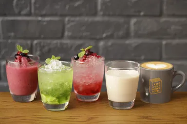 FUGLENのコーヒーなど様々なメニューをご用意