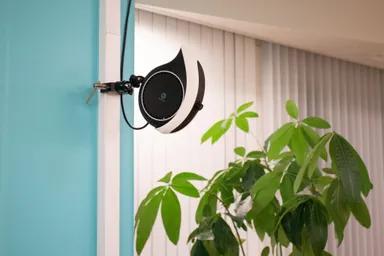 ソラコムのAIカメラ「S+ Camera Design」の設計・製造をJENESISが受託