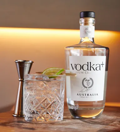 Vodka+ プレミアム クラフトウォッカ カクテル(3)