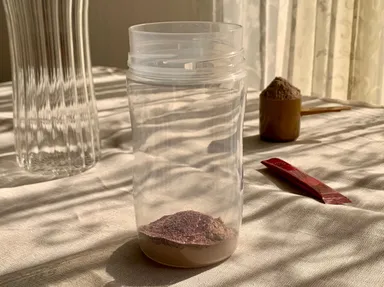 使用例(3)　プロテインなどに溶かして