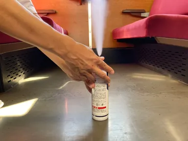 SLパレオエクスプレス客車内 抗ウイルス・抗菌化コート施行 イメージ