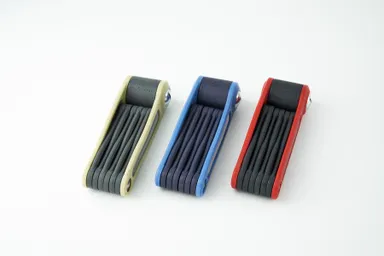 カラーバリエーションは3色