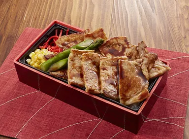 霜降りかみこみ豚の厚切りロース豚丼