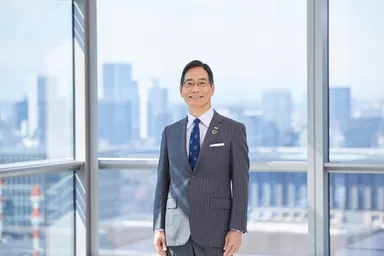 代表取締役社長丸岡