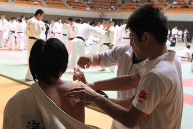 トレーナーブースの様子