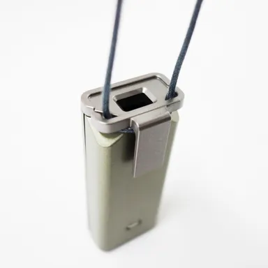 ストラップひっくり返らない