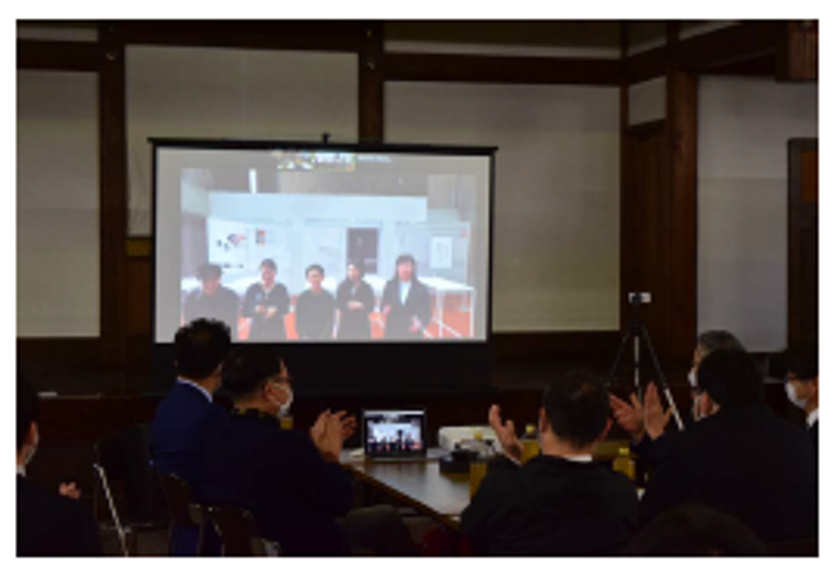 伏見酒造組合×京阪ホールディングス×graf×台湾実践大学
海外に向けて伏見の日本酒の魅力を発信するための酒器制作プロジェクト
（令和3年度日本産酒類海外展開支援事業費補助金事業）

成果発表展示会の開催について