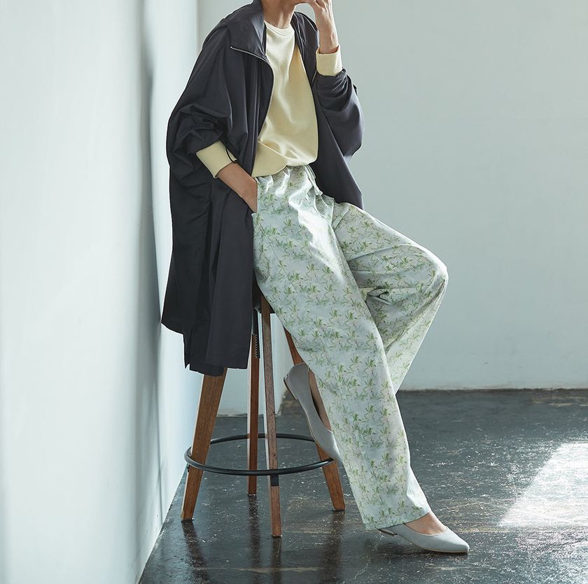 ベルメゾン
フラワーアートユニット「plantica」とコラボ

デザインの色に合わせた花の種を一緒にお届け
『リラックスプリントパンツ
【plantica×BELLE MAISON】』
1月26日より販売開始