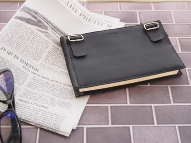 自動しおり搭載ブックカバー5