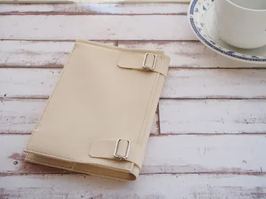 自動しおり搭載ブックカバー6