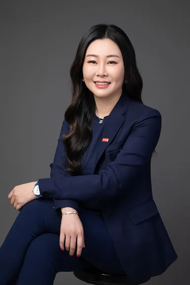 Red Avenue New Materials Group Co., Ltd.董事長、Red Avenue Foundation創始者・名誉理事長　張寧