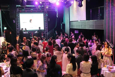 オトナ女子100人パーティ